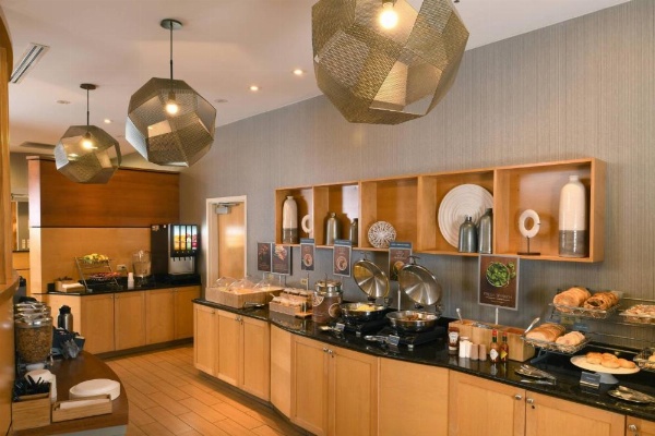 SpringHill Suites by Marriott Des Moines West image 16