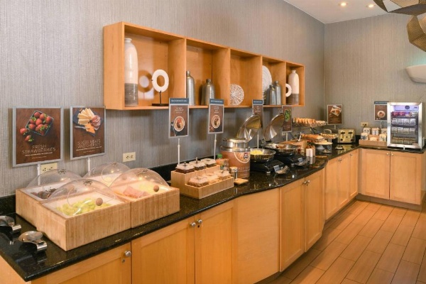 SpringHill Suites by Marriott Des Moines West image 18