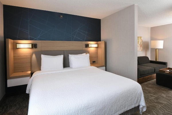 SpringHill Suites by Marriott Des Moines West image 5